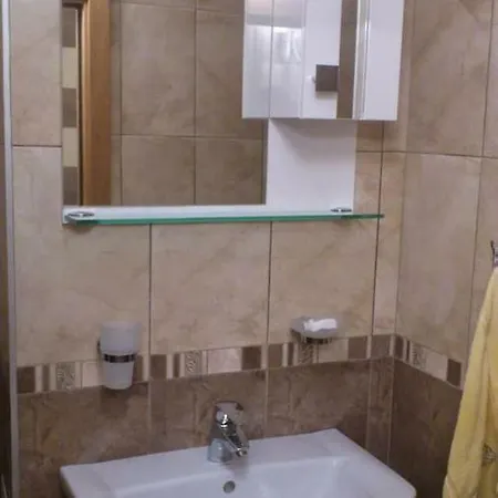 Apartment Апартамент Мир *